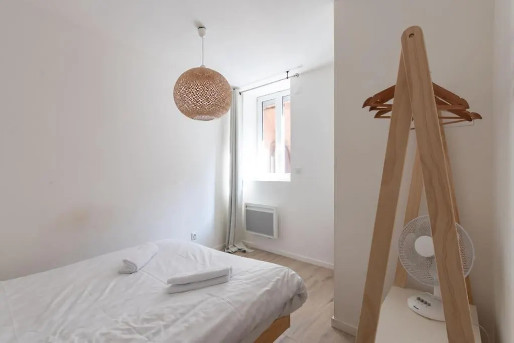 Cabana & Hypercentre Cosy Apartment Roanne France